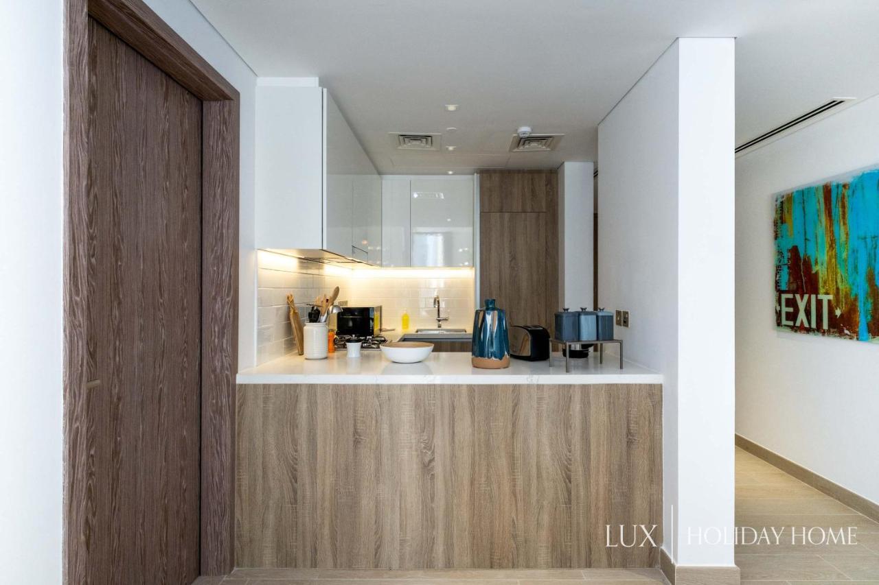 Lux - Contemporary Suite With Full Marina View Dubái Exterior foto