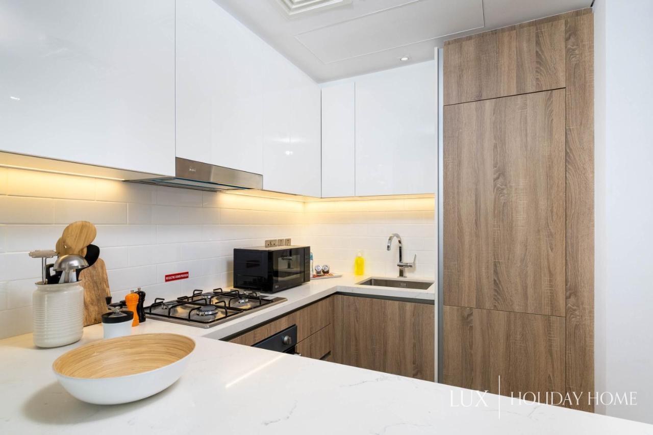 Lux - Contemporary Suite With Full Marina View Dubái Exterior foto